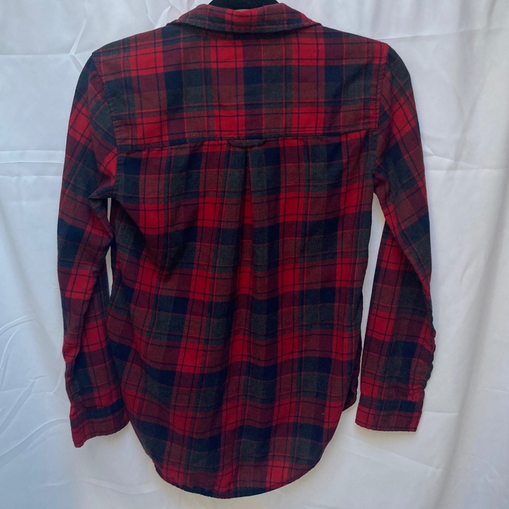 AE Boyfriend Fit Button Down Flannel - Picture 8 of 9